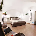 Dama Suite Love & Private Jacuzzi